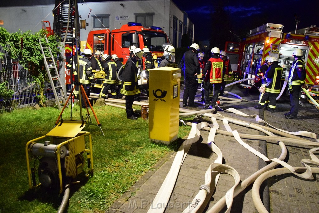Grossbrand Halle Troisdorf Kriegsdorf Junkersring P558.JPG - Miklos Laubert
